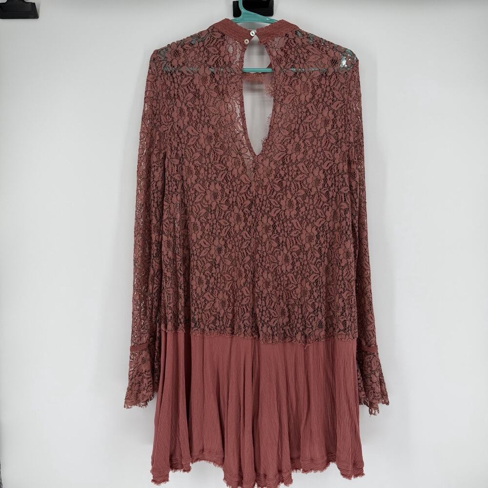 Free People Tell Tale Cutout Lace Tunic Dusty Mauve Taupe Womens Size Medium - Picture 9 of 11